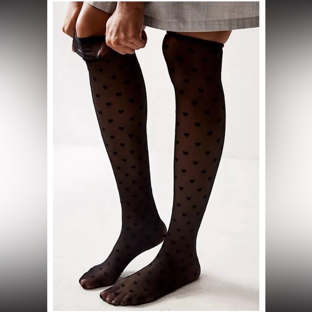 NWT Free People Sheer Heart Knee High Socks Black OS - Picture 2 of 9